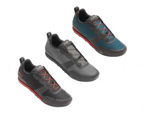 Giro Tracker Fastlace Flat Pedal Offroad Shoes - Qualities similar to a compression sock including increased circulation and arch support